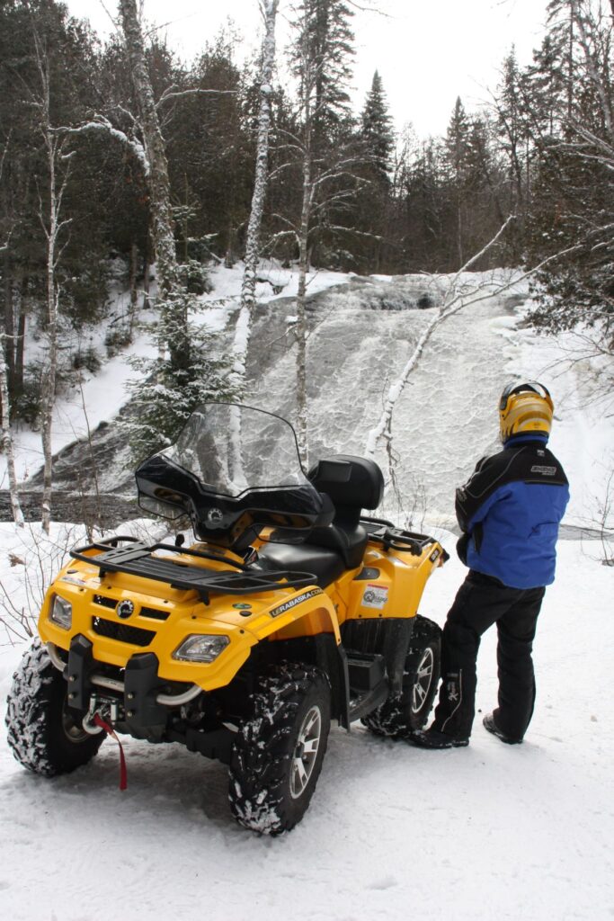 VTT en hiver lancez vous dans la neige de fa on efficace et