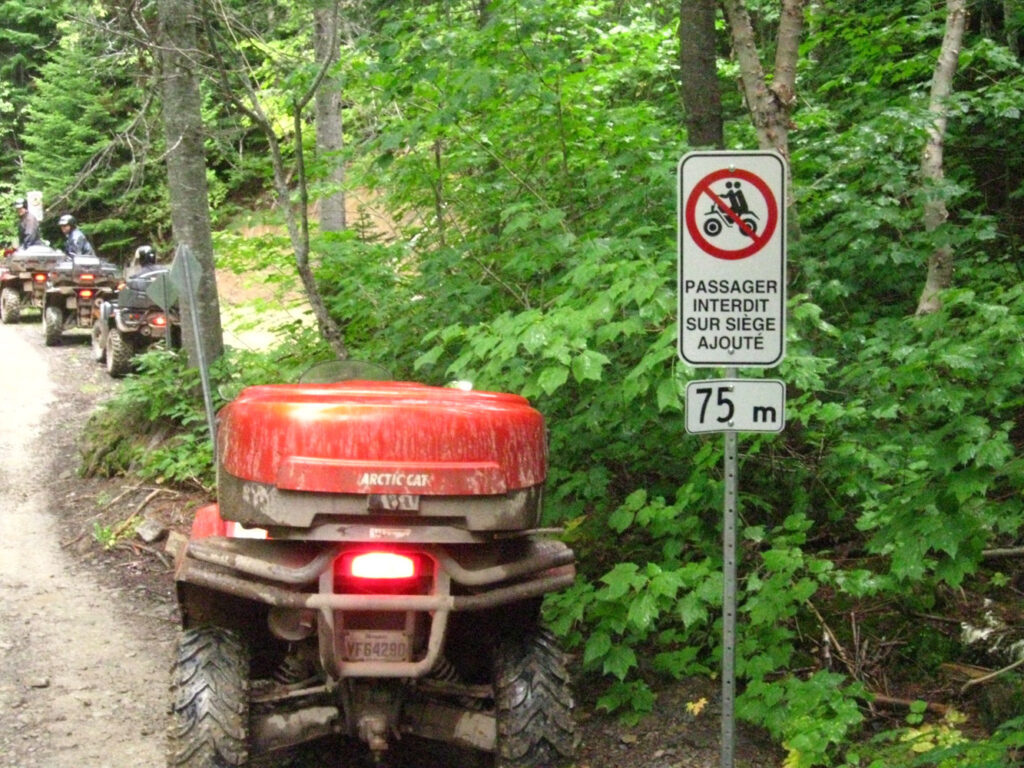 Les-signes-et-la-signalisation-en-quad